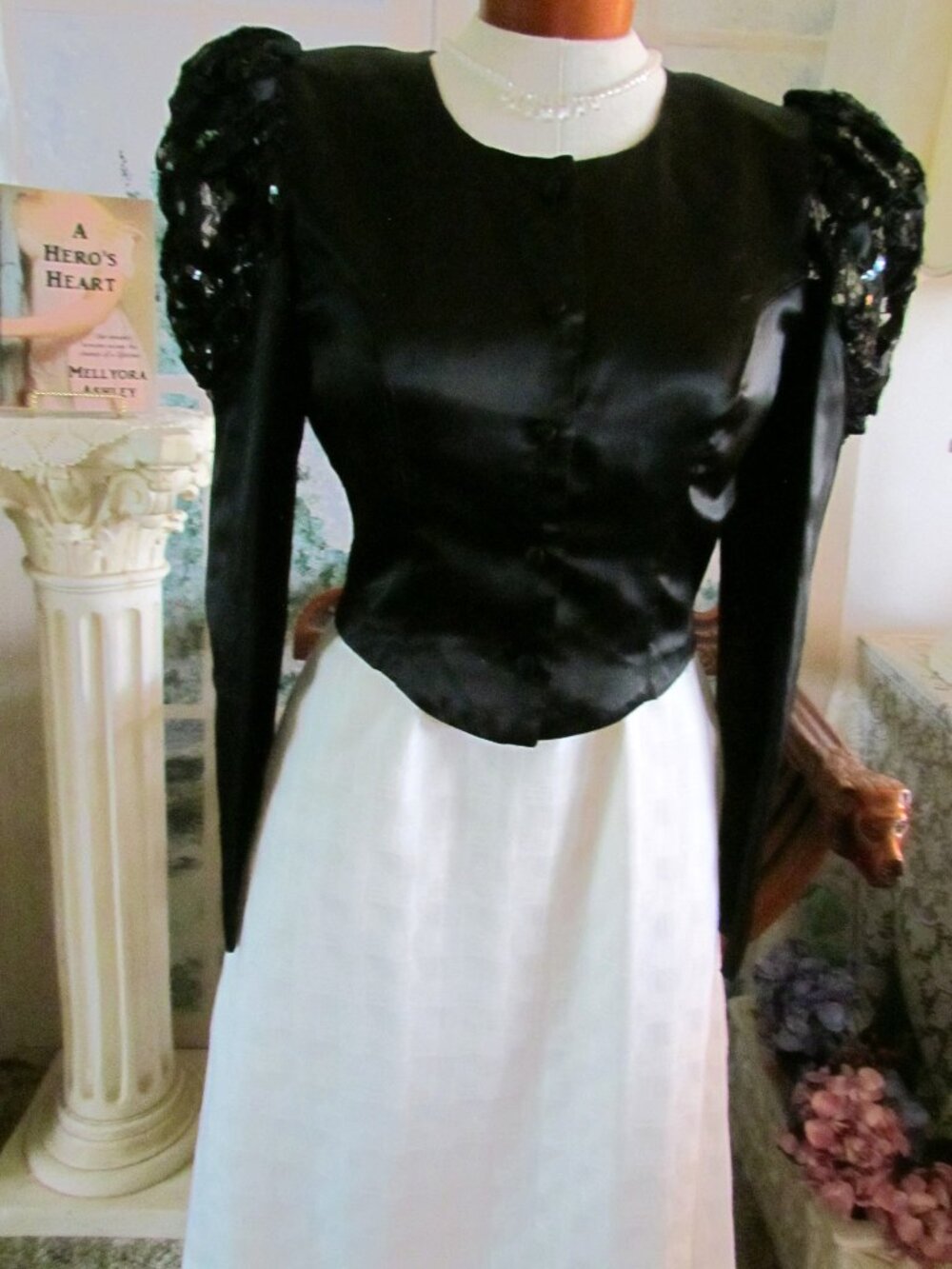 VICTORIAN STYLE 1890s JACKET, 9, BLACK w SEQUINED CUTOUT SLEEVES & BACK